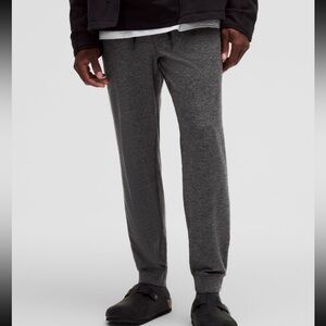 Lululemon Men’s “Soft Jersey” Jogger 32-34” Inseam (L) *REGULAR*